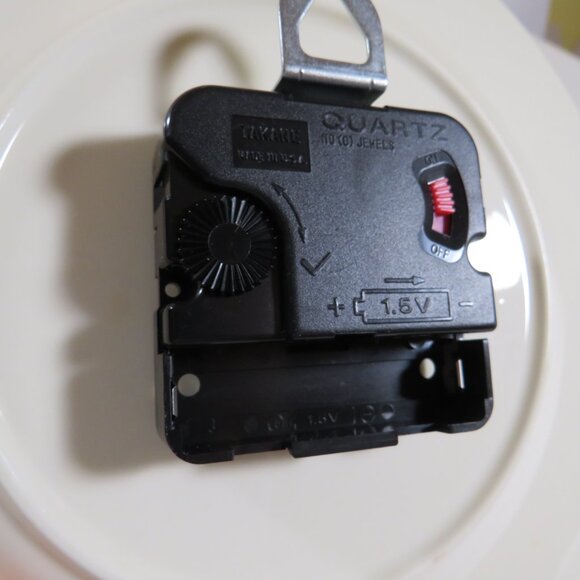 Bunnykins Royal Doulton Teaching Clock Tableware Ltd 1936 - Picture 7 of 9